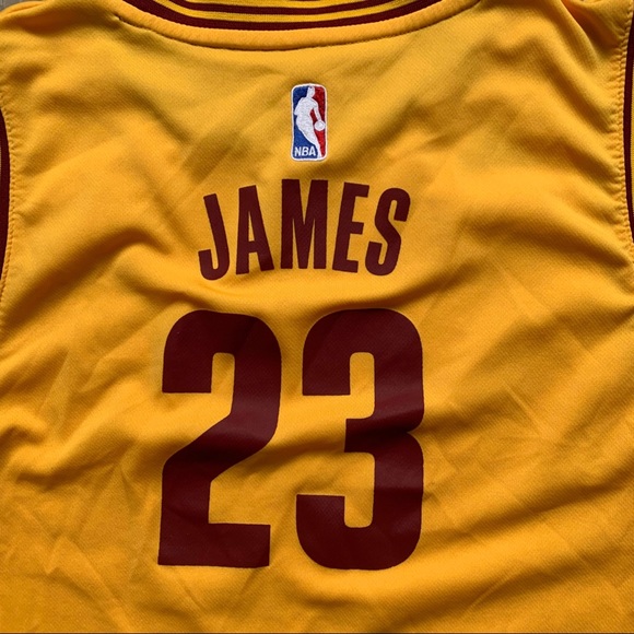 Adidas Men’s Cleveland Cavs LeBron Jersey - Picture 2 of 3